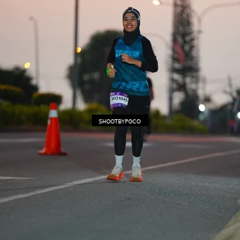 Runner Photo 7830998