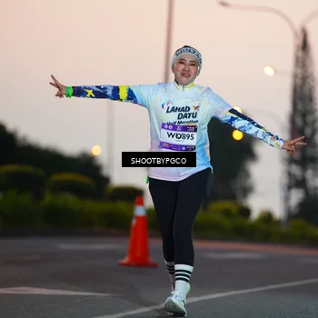 Runner Photo 7831028