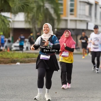 Runner Photo 7831029