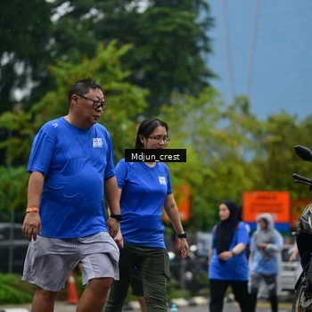 Runner Photo 7831056
