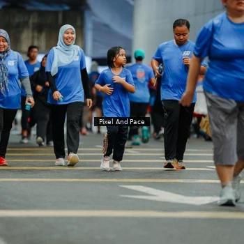 Runner Photo 7831096