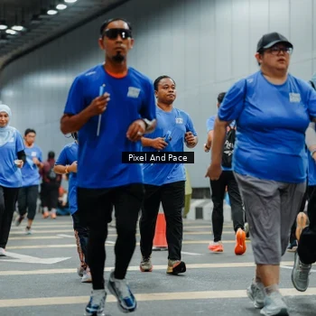 Runner Photo 7831117