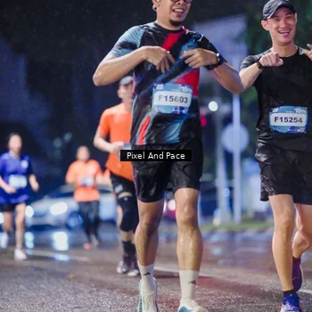 Runner Photo 7831118