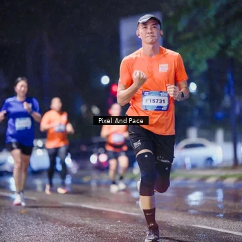 Runner Photo 7831150