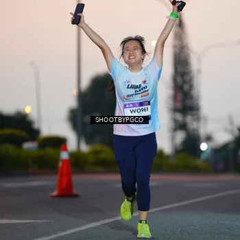 Runner Photo 7831155