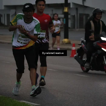 Runner Photo 7831219