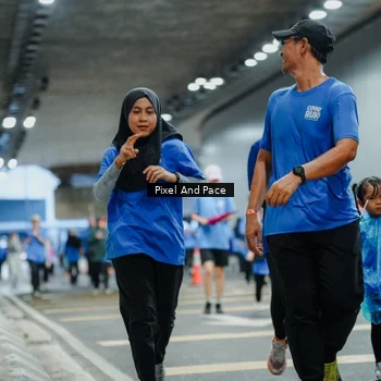 Runner Photo 7831246