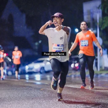 Runner Photo 7831256