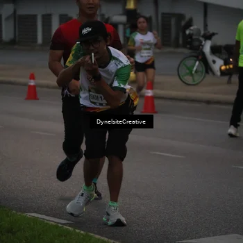 Runner Photo 7831263