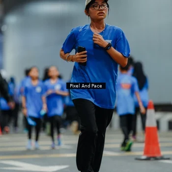 Runner Photo 7831281