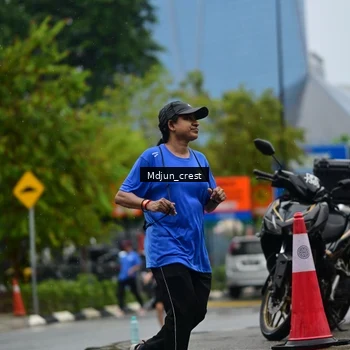 Runner Photo 7831285