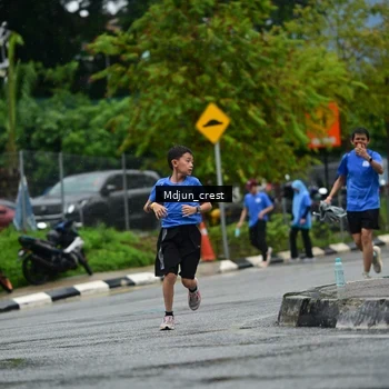 Runner Photo 7831309