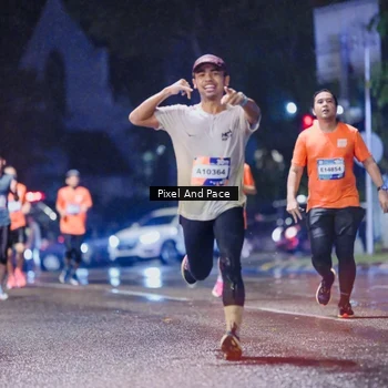 Runner Photo 7831344