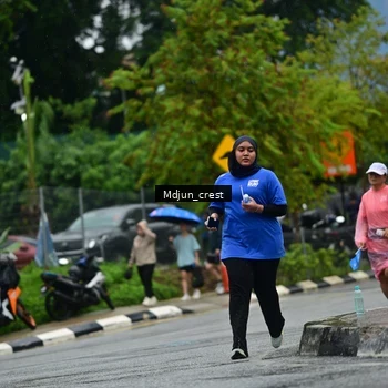 Runner Photo 7831373