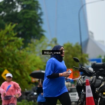 Runner Photo 7831378