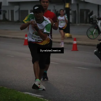 Runner Photo 7831435