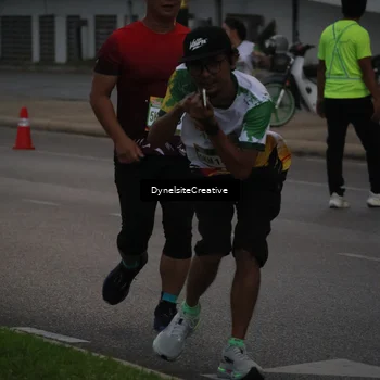 Runner Photo 7831498