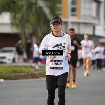 Runner Photo 7831523