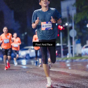 Runner Photo 7831547