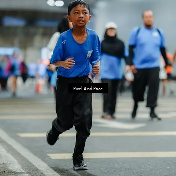 Runner Photo 7831594