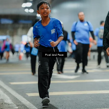 Runner Photo 7831601