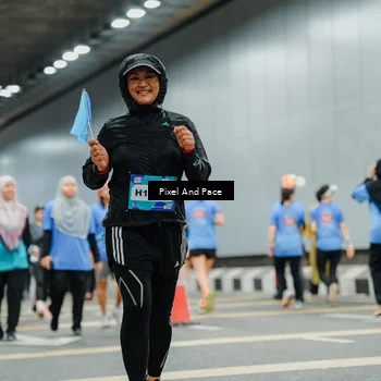 Runner Photo 7831654