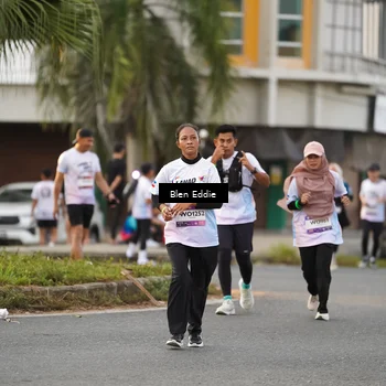 Runner Photo 7831666