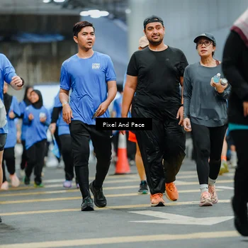 Runner Photo 7831674