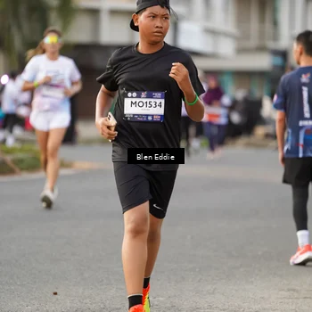 Runner Photo 7831676