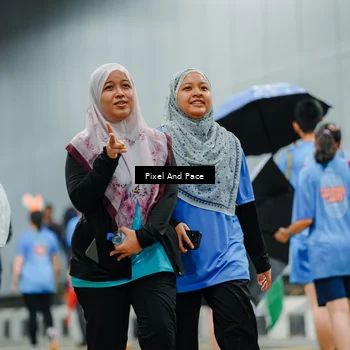 Runner Photo 7831684