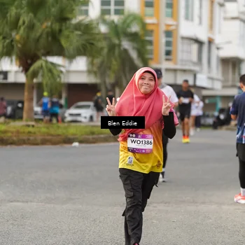 Runner Photo 7831705