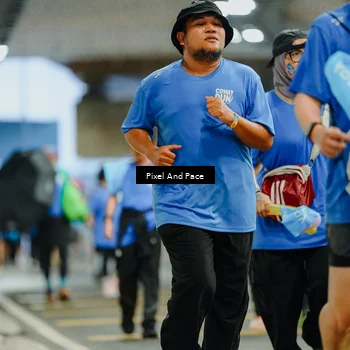 Runner Photo 7831741