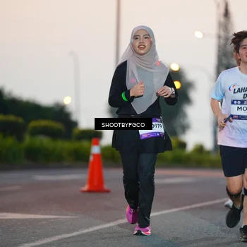 Runner Photo 7831748