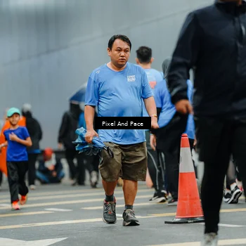 Runner Photo 7831912