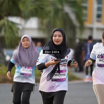 Runner Photo 7831949