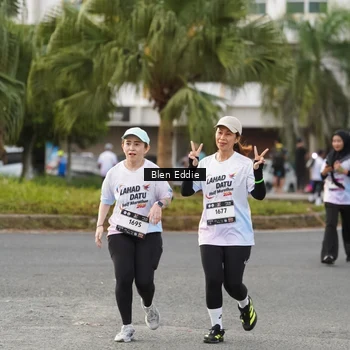 Runner Photo 7831972