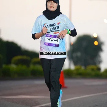 Runner Photo 7831973