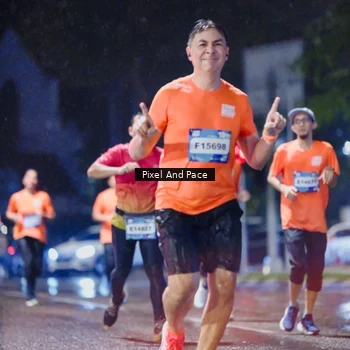 Runner Photo 7832008