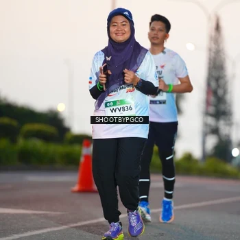 Runner Photo 7832030