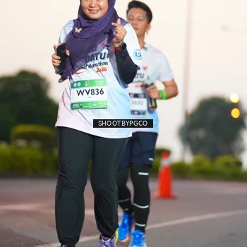 Runner Photo 7832056