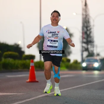 Runner Photo 7832096