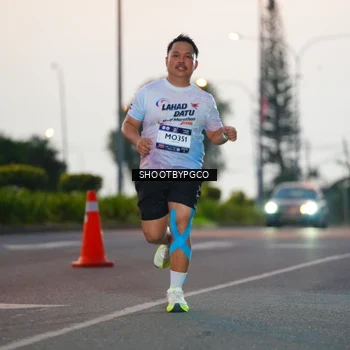 Runner Photo 7832100