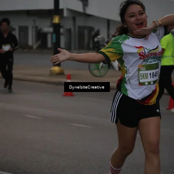Runner Photo 7832101
