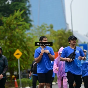 Runner Photo 7832105