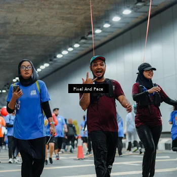 Runner Photo 7832131