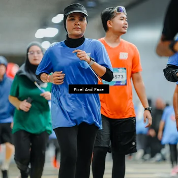 Runner Photo 7832163