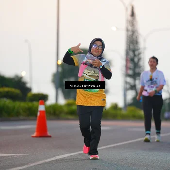 Runner Photo 7832174