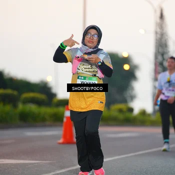Runner Photo 7832224