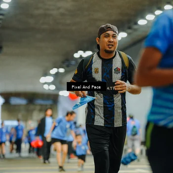 Runner Photo 7832330