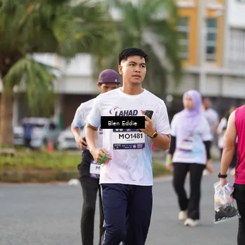 Runner Photo 7832373